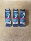 0069055125649 Packs Of Cross Action Electric Toothbrush Replacement Heads
