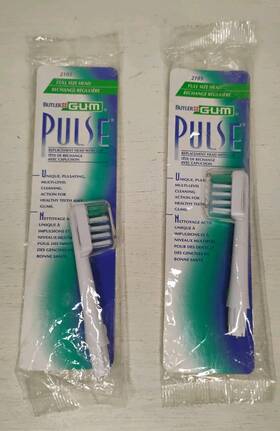 Butler Gum 070942021036 Vintage 1998 Pulse Replacement Toothbrush Heads With Cap Lot Of 2 Nos