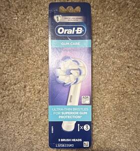 13206335ro Oral-b Gum Care Toothbrush Heads 3-pack Ultra-thin Bristles White