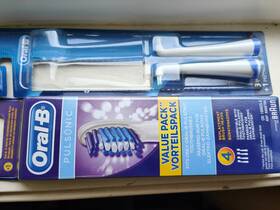Oral-b 210201299813 Pulsonic Clean Toothbrush Replacement Heads 3 Plus 2 Precision Tips