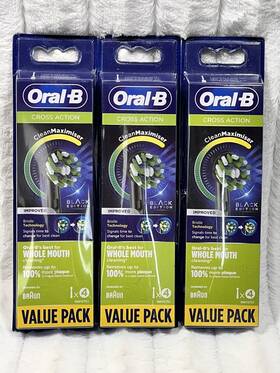 Oral-b 210201325444 Cross Action Toothbrush Replacement Head Cleanmaximiser 4pack Black X3