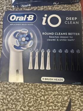 21195350 Oral-b Io Deep Clean Replacement Brush Heads 9-pack Smart Bristles Rotating