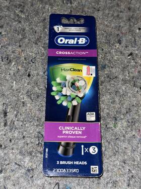2300b335r0 Oral-b Crossaction Maxclean Brush Heads Black 3 Pack Plaque Removal