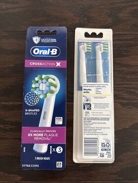 4233833sro Oral-b Cross Action X Replacement Brush Heads 3 Ct Pack - X-shaped Bristles