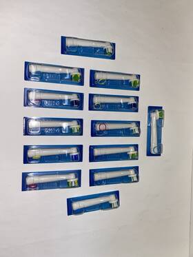 480413200 Oral-b 13 Toothbrush Replacement Heads