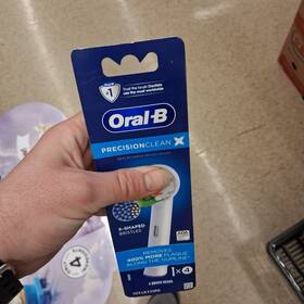 50518335ro Oral-b Precisionclean X Brush Heads 4-pack X-shaped Bristles Maxclean