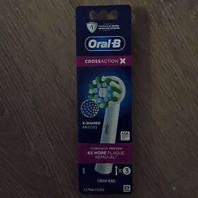 51768335ro Oral-b Crossaction X Rotating Replacement Heads 3 Pack White X-shaped Bristles