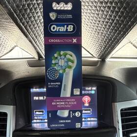 Oral-b 60858335ro Oral-b Crossaction X Brush Heads 3-pack X-shaped Bristles Vitality Pro