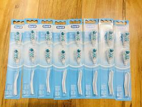 98763911 Oral-b 8 Deep Clean Dual Battery Powered Toothbrush Replacement Brush Head