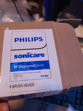 Philips 075020103765 Sonicare W3 Premium White Replacement Toothbrush Brush Heads 8 Count