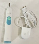 Phillips Sonicare Electric Toothbrush HX6250-01 White Handle Only + Charger -k. Fixed Price $19.99.