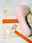 Clarisonic Mia Skin Cleansing Brush Nwob Great Condition Extra Head. Fixed Price $45.00.