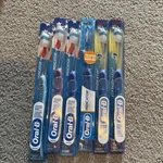 Oral-b Indicator Soft Manual Toothbrushes Assorted Colors- 6 Count New,sealed. Fixed Price $24.99.