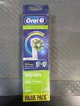 Oral-b Cross Action Clean Maximiser Toothbrush 4 Heads New #L3. Fixed Price $13.95.