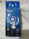 Oral-b Pro 500 Black Rechargeable Toothbrush 2 Modes 30 Second Quadrant Timer. Fixed Price $17.95.