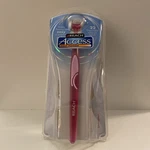 New Reach Access Daily Flosser & 22 Snap-on Heads By Johnson. Fixed Price $20.00.