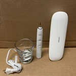 Philips Sonicare Diamondclean Smart Toothbrush HX9904/85 White , Used Great. Fixed Price $79.99.