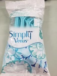 Gillette Simply Venus Blade Disposable Razors With Touch Of Aloe 8 Count L42. Fixed Price $11.03.