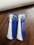 2 New Oral-b Io Replacement Heads Sealed Plus Toothbrush Carry Case. Fixed Price $10.00.