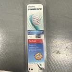 New Philips Sonicare For Kids HX6032 Mini Soft Brush Head * Pack HX6322. Fixed Price $12.00.