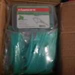 Familife Floss Picks Mint Dental With Travel Handy Cases 420 Count. Fixed Price $15.00.