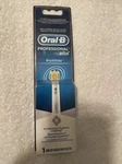 Oral-b 3D White Single Replacement Brush Head, 80215553, EB18-1. Fixed Price $12.00.