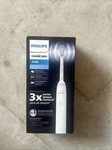 Philips Sonicare 3100 Rechargeable Power Toothbrush -white- HX3681 New. Fixed Price $22.99.