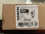Siemens QF220A Gfci Circuit Breaker 2-POLE 120/240V Self Test. Fixed Price $68.00.