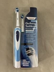Walgreens Oscillating Toothbrush With Easyflex Heads. Fixed Price $20.00.