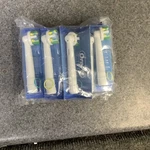 Oral-b EB254 Floss Action Electric Toothbrush Heads 15 Pack Lot M43D. Fixed Price $23.99.
