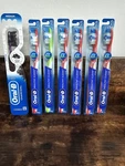 6 Oral-b Toothbrush Healthy Clean Soft Bristles And Gentle. Fixed Price $18.99.