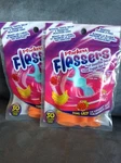 Plackers Dual Grip Fruit Smoothie Swirl Kids Flossers 30 Count - Lot Of 2. Fixed Price $6.95.