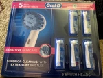 Oral-b Sensitive Gumcare Electric Toothbrush Refill Heads 5 Pack New. Fixed Price $10.70.